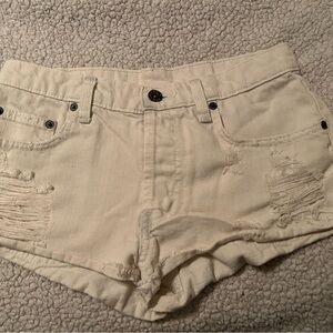 Carmar White Distressed Jean Shorts size 26